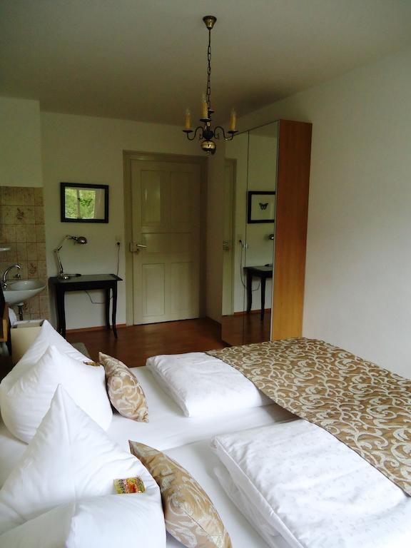 Haus Sonne Hotell Sigmarszell Rum bild